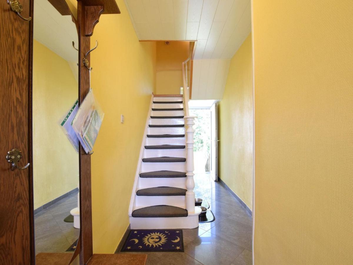 Cozy Holiday Home Near The Forest In Bovigny ゴウブー エクステリア 写真