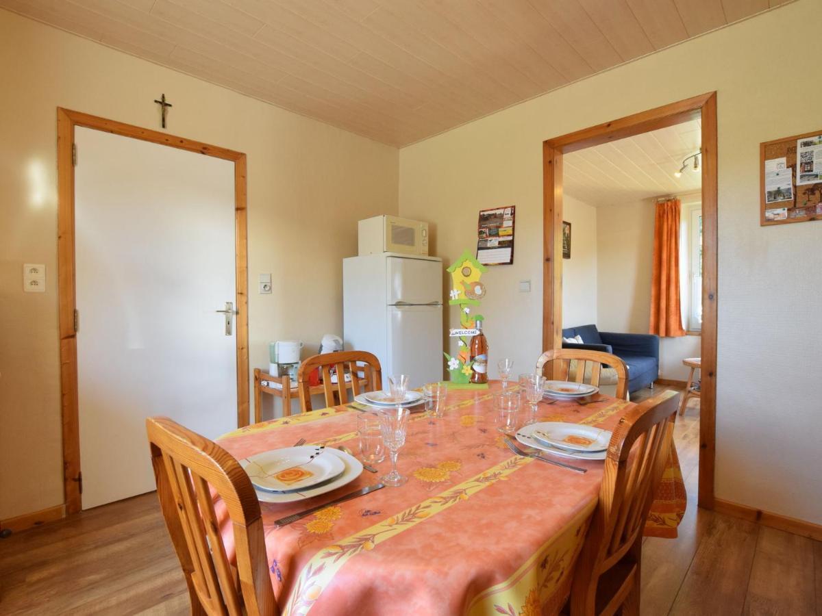 Cozy Holiday Home Near The Forest In Bovigny ゴウブー エクステリア 写真
